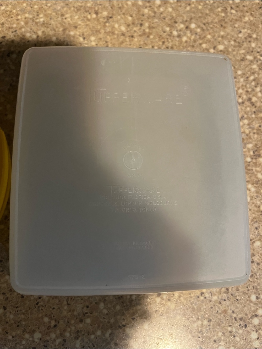 Tupperware - Picture 3 of 5
